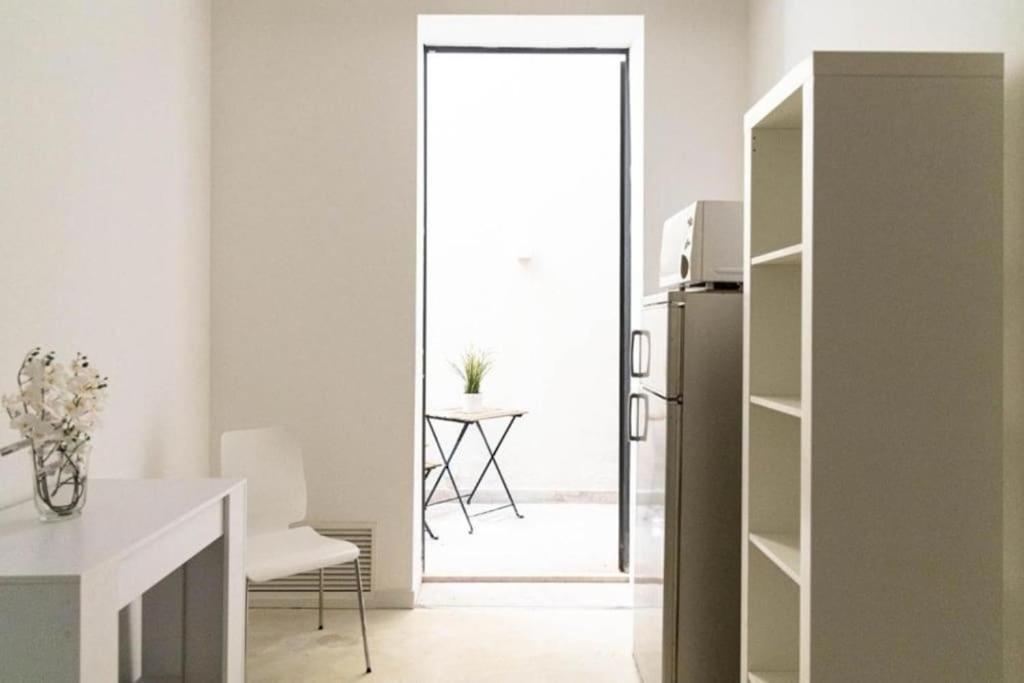 Seaside Refuge - Always Holiday Apartment Bari Exterior foto